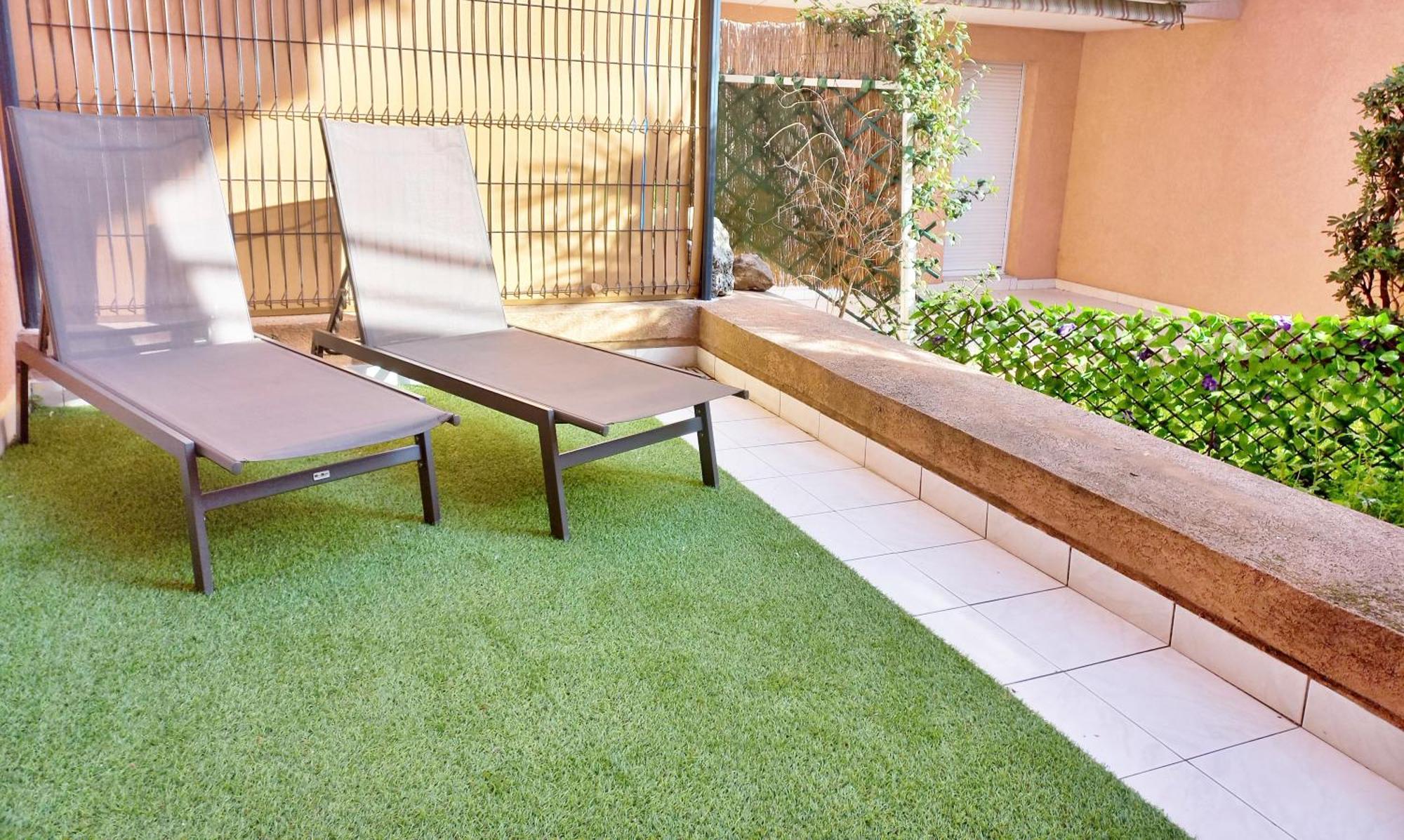 Port Frejus - Tout A Pied - Wifi - Clim المظهر الخارجي الصورة